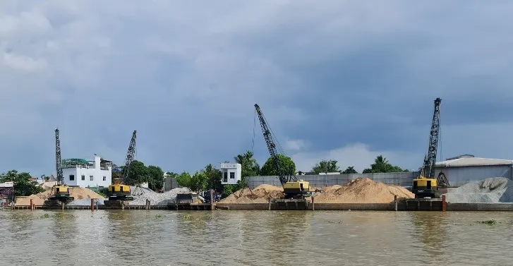 Bí thư Tỉnh An Giang yêu cầu Sở TN&MT có giải pháp cung cấp kịp thời cát cho cao tốc Châu Đốc - Cần Thơ - Sóc Trăng cat-cao-toc-chau-doc-1.jpg