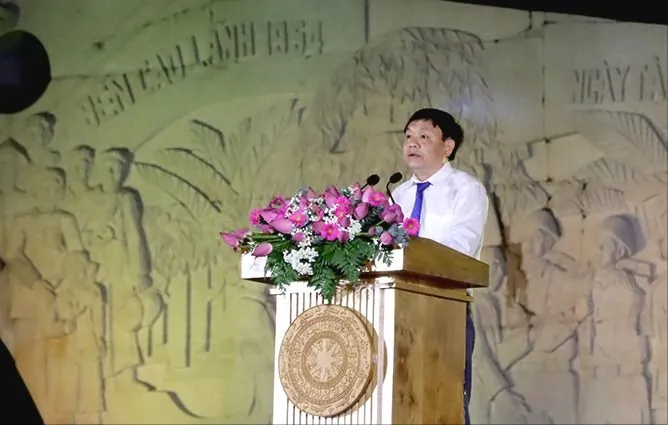 Phó Bí thư Thường trực Tỉnh ủy Phan Văn Thắng. Ảnh: Việt Tiến tap-ket-ra-bac-thang.jpeg