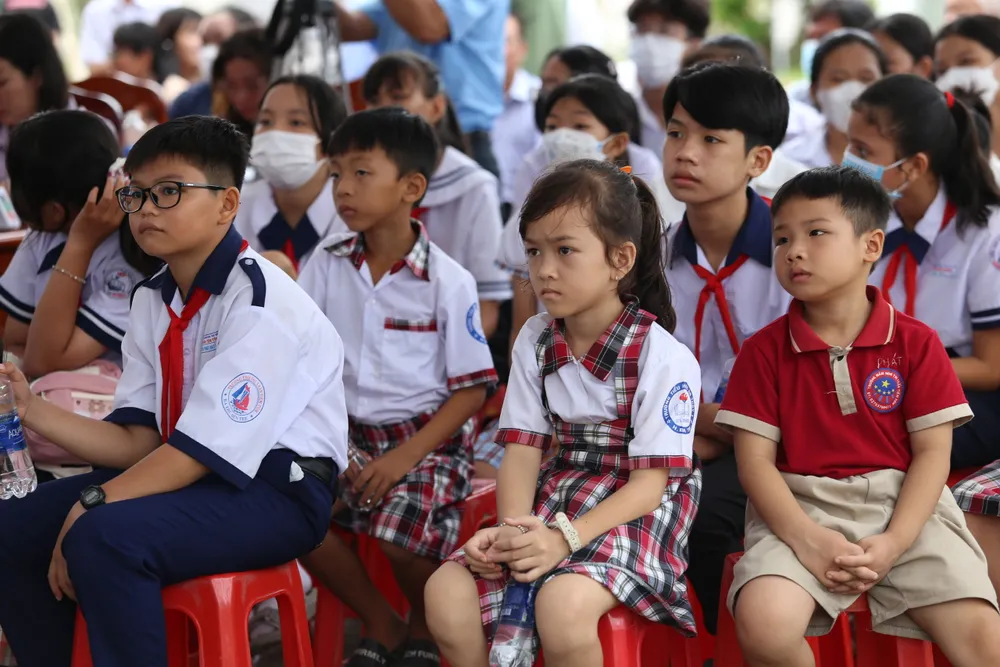 ngu-dan-ben-tre-1.jpg