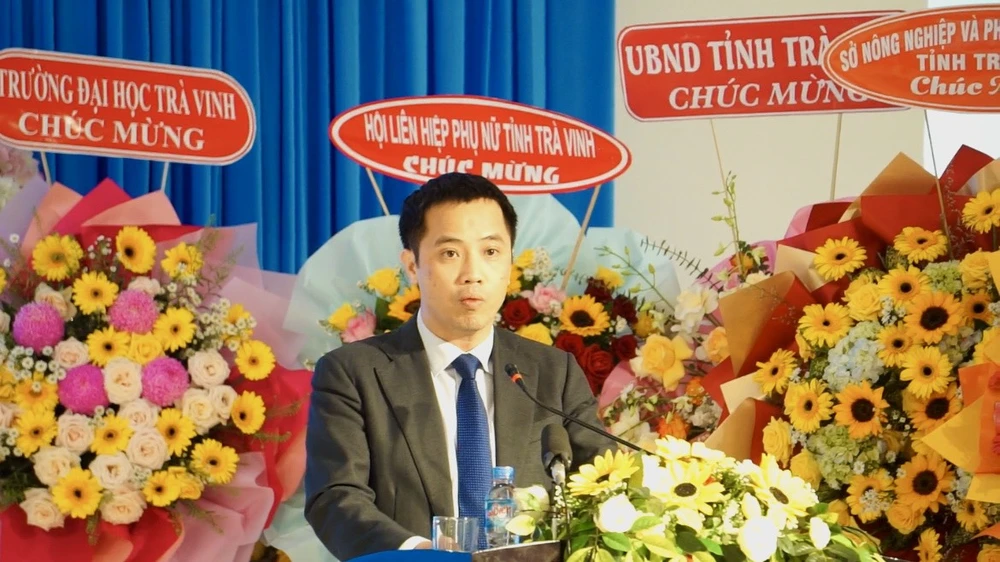 Tiến sĩ Đậu Anh Tuấn, Phó Tổng thư ký, Trưởng Ban Pháp chế Liên đoàn Thương mại và Công nghiệp Việt Nam (VCCI) nang-luong-sach-tra-vinh-vcci.jpg