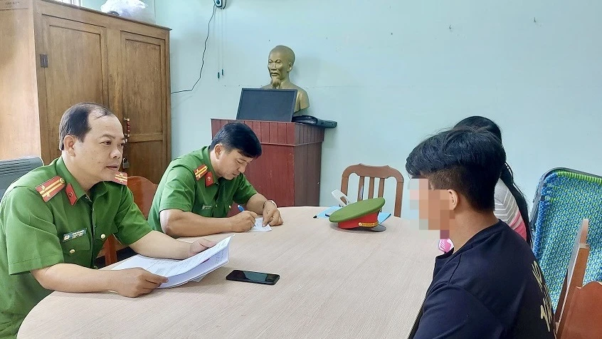 Đồng Tháp: Mời làm việc thiếu niên gọi số 113 quấy rối