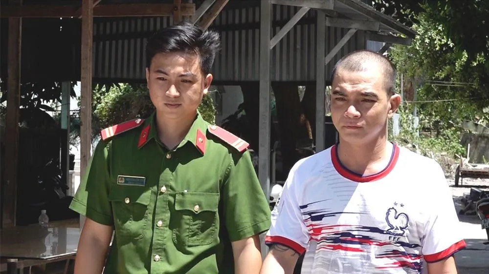 Kinh doanh nhà trọ kiêm cho vay lãi nặng, Võ Quốc Bảo bị khởi tố, bắt tạm giam.