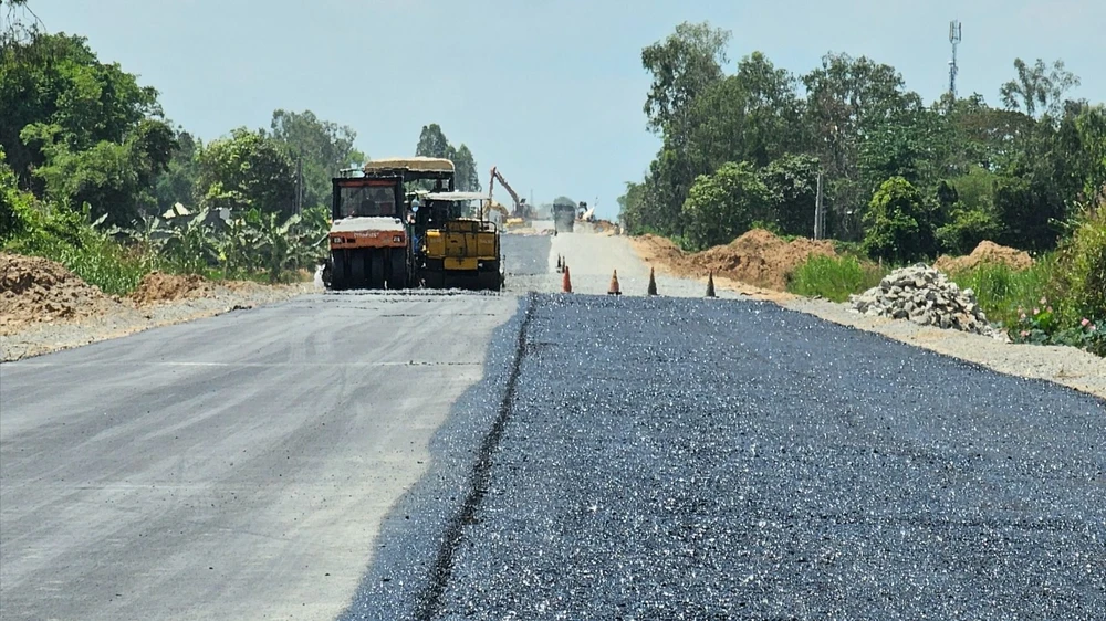 Dự án Tuyến nối Quốc lộ 91 và tuyến tránh TP Long Xuyên dự kiến thông xe kỹ thuật vào tháng 6 Dự án Tuyến nối Quốc lộ 91 và tuyến tránh TP Long Xuyên dự kiến thông xe kỹ thuật vào tháng 6