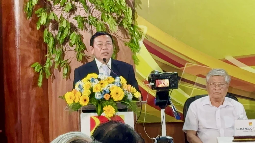 Ông Mai Văn Huy, Chủ tịch HĐQT Công ty Cổ phần thương mại đầu tư Dầu khí Nam Sông Hậu dau-khi-nam-song-hau.jpg