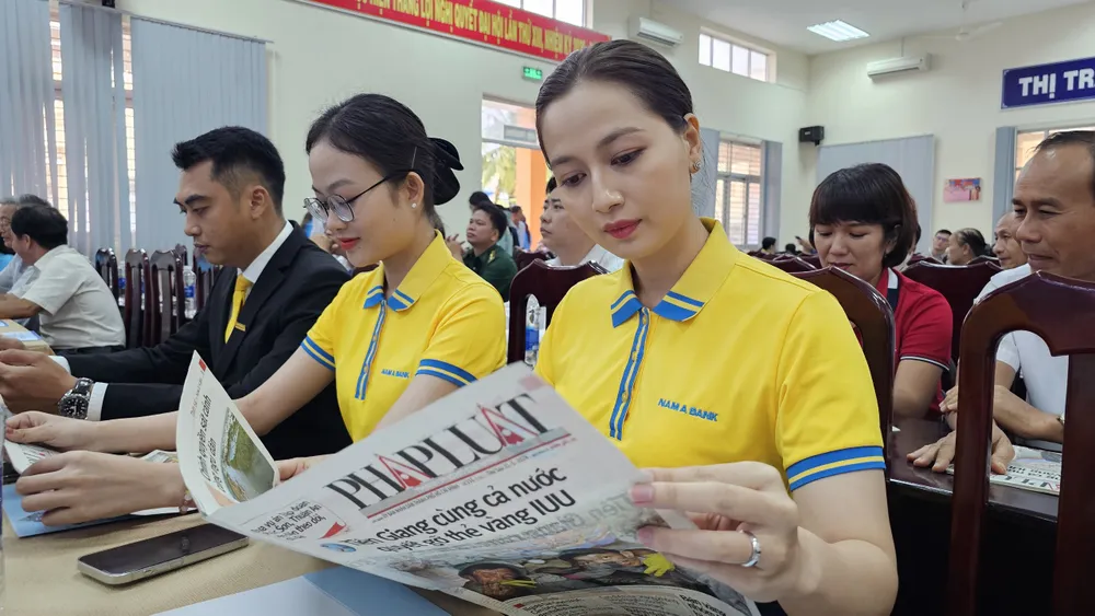 den-tren-bien-tien-giang-10.jpg