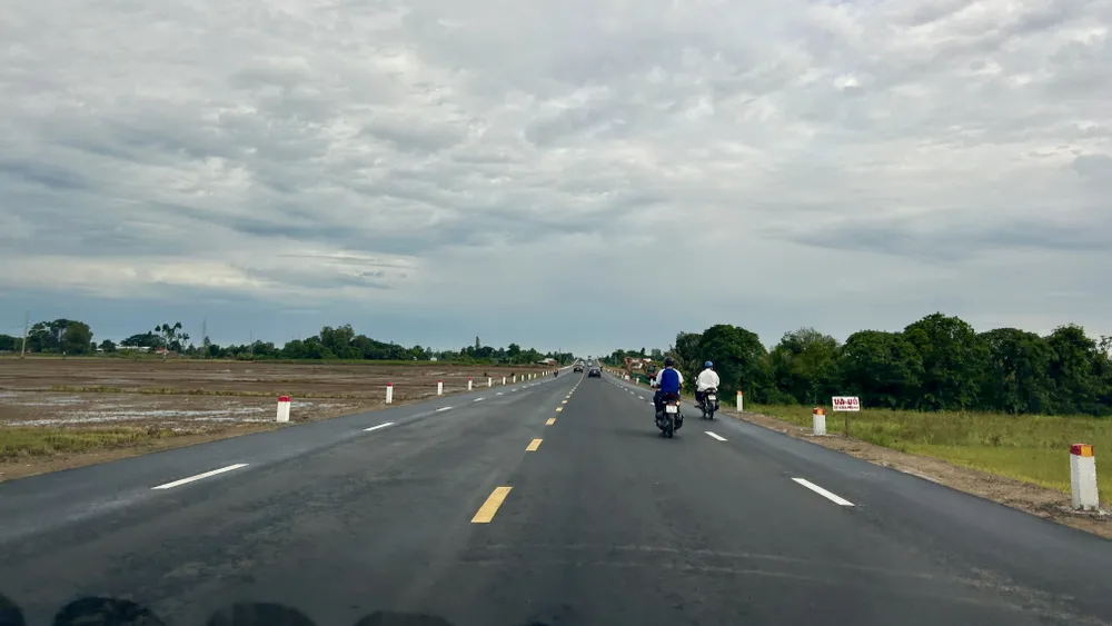 Tuyến nối QL91 và tuyến tránh TP Long Xuyên đáp ứng mong mỏi của người dân hơn 20 năm qua Tuyến nối QL91 và tuyến tránh TP Long Xuyên đáp ứng mong mỏi của người dân hơn 20 năm qua