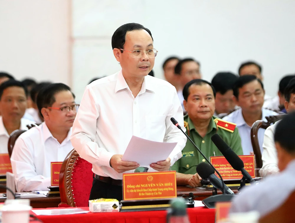Bí thư Thành uỷ Cần Thơ Nguyễn Văn Hiếu bi-thu-tp-can-tho.jpg