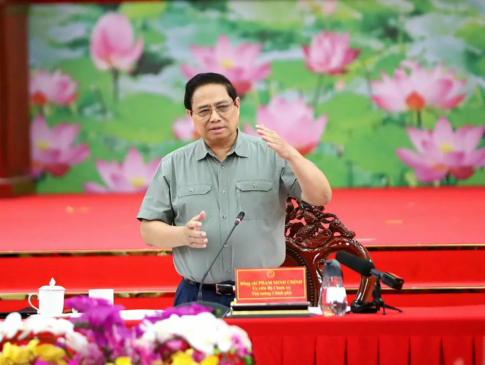 Thủ tướng Phạm Minh Chính tại buổi làm việc với các Bộ, ngành, địa phương vùng để tháo gỡ vướng mắc và thúc đẩy hạ tầng giao thông khu vực ĐBSCL.