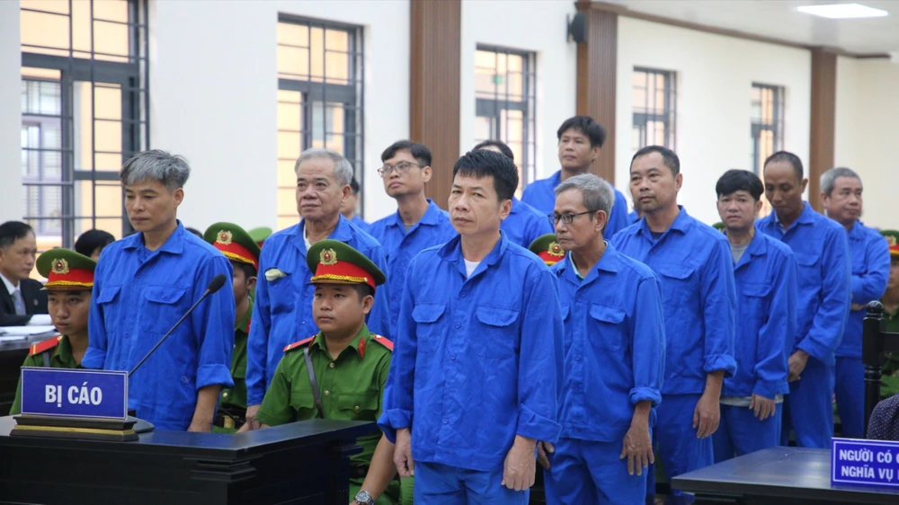 Tuyên án vụ rút ruột ngân sách đi chúc Tết ở huyện Chợ Mới, An Giang