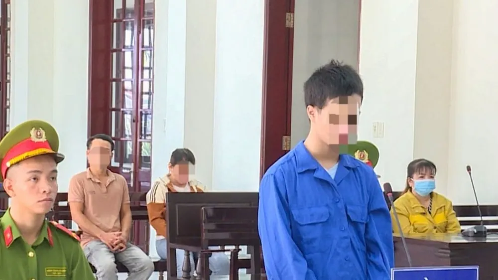 Thiếu niên 15 tuổi lãnh 11 năm tù vì đã đâm cha tử vong. Ảnh: HD dam-cha-tu-vong.jpg
