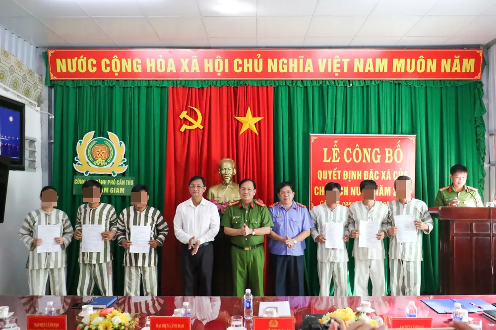 công an tp cần thơ đặc xá.png
