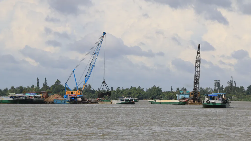 cao tốc Cần Thơ – Hậu Giang – Cà Mau sử dụng cát biển