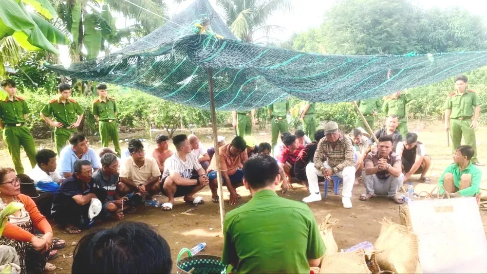 Triệt phá tụ điểm đá gà do Hiếu xì po cầm đầu