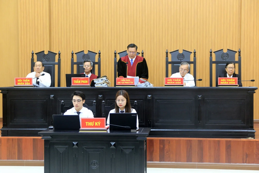 bắt cóc nhằm chiếm đoạt tài sản