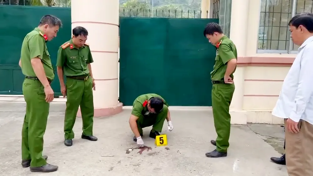 chủ nhà đuổi chém an giang