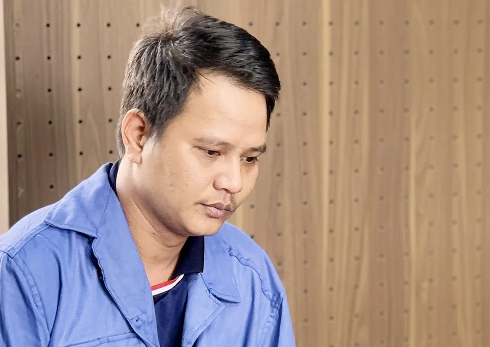 cướp vé số người già