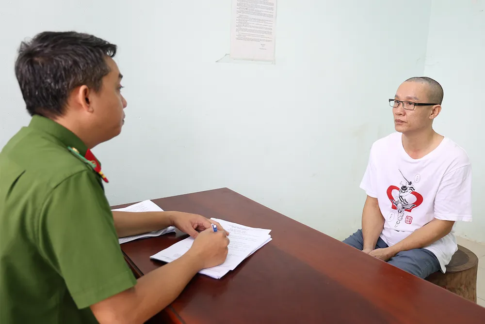 cưỡng đoạt tài sản