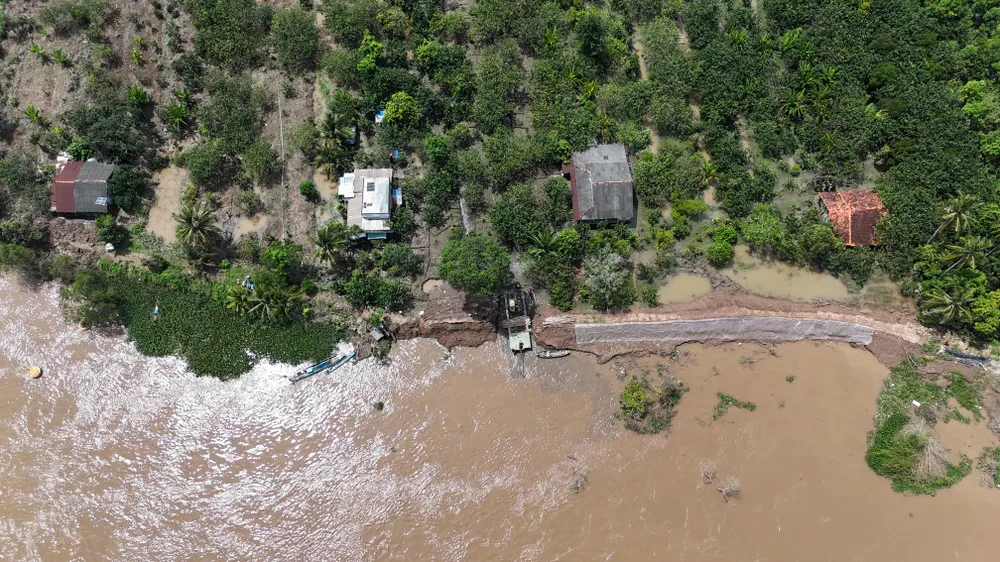 vỡ đê,triều cường,vĩnh long,lũ đầu nguồn