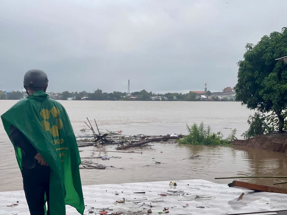 sạt lở,sông tiền,đồng tháp