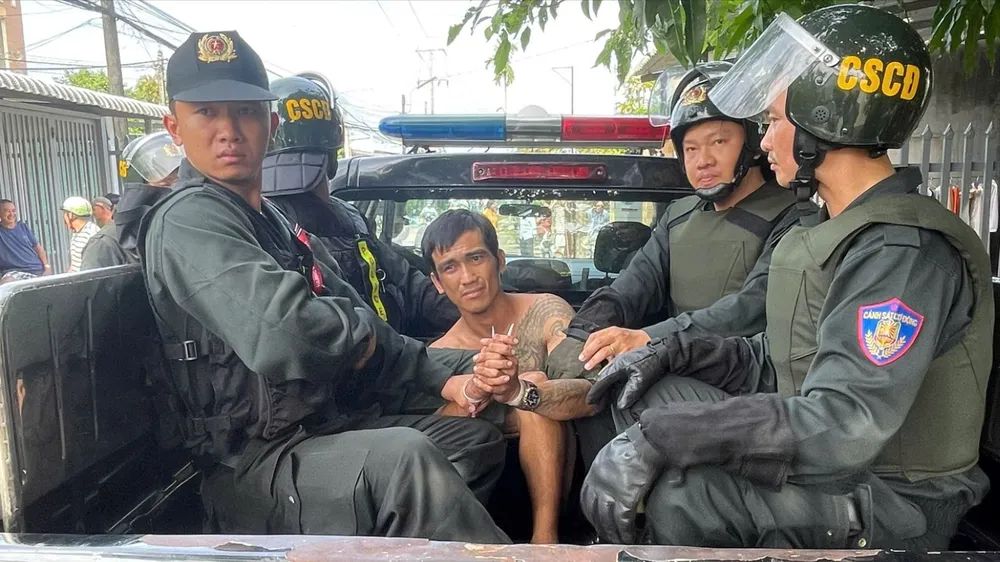 cai nghiện bắt buộc,chống người thi hành,tấn công công an,cần thơ