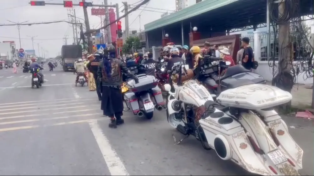 Xe phân khối lớn,đồng tháp