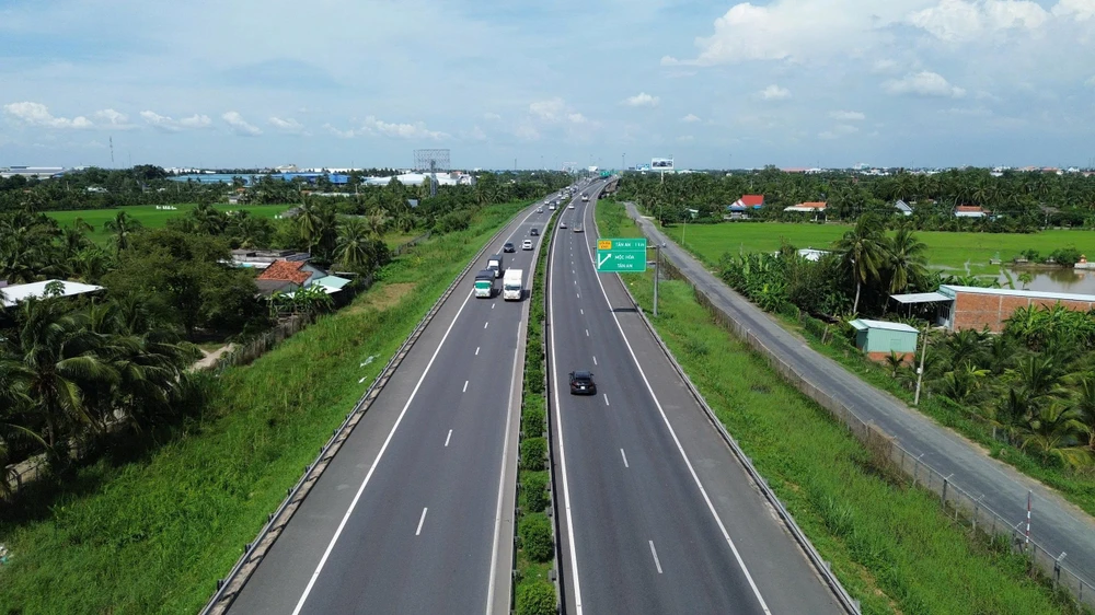 mở rộng cao tốc TP.HCM – Trung Lương – Mỹ Thuận