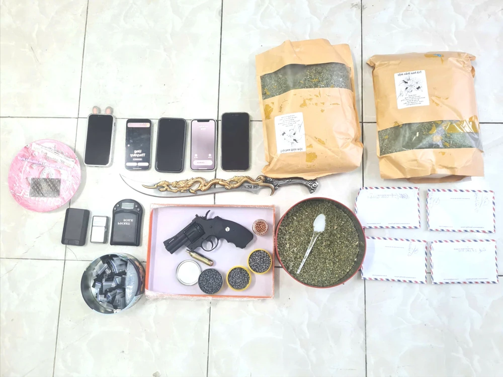 súng rulo,ma tuý,cần thơ