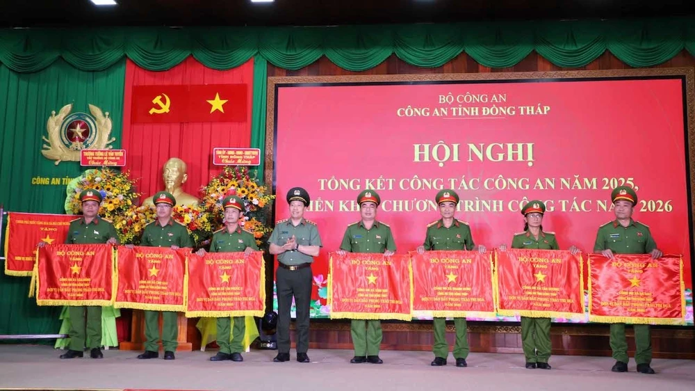 biên giới, công an tỉnh đồng tháp