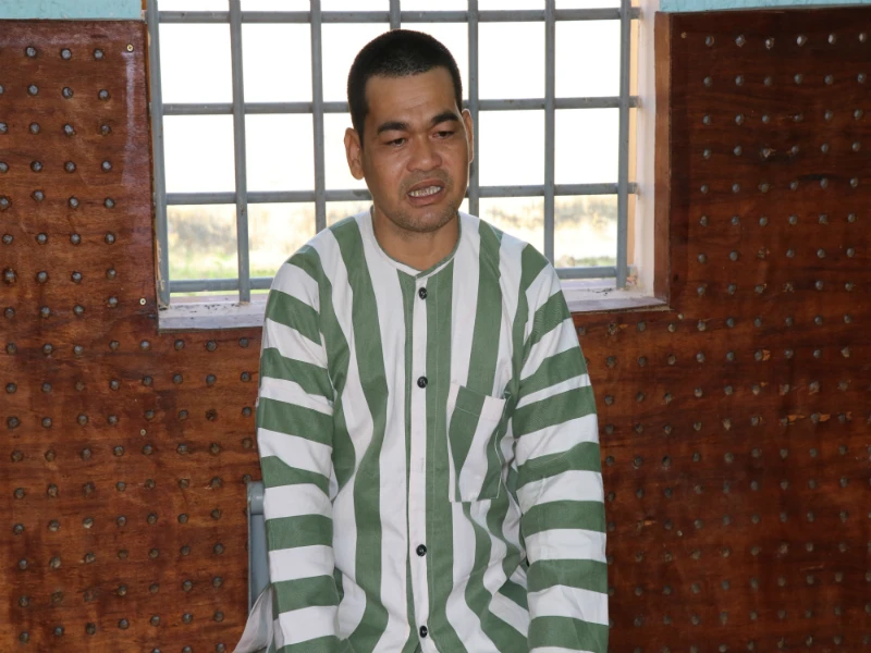 Kẻ hiếp dâm con gái đồng nghiệp bị khởi tố ảnh 1