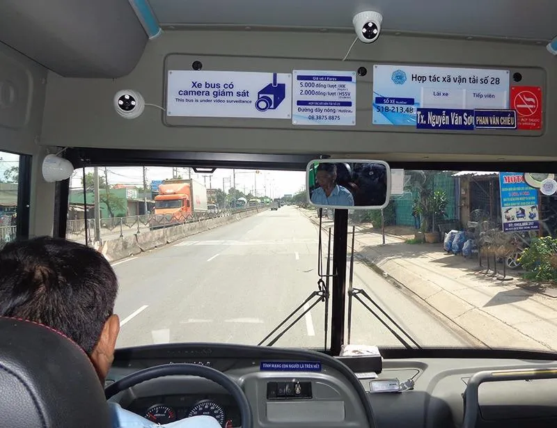Trên từng xe có ba camera giám sát hành trình