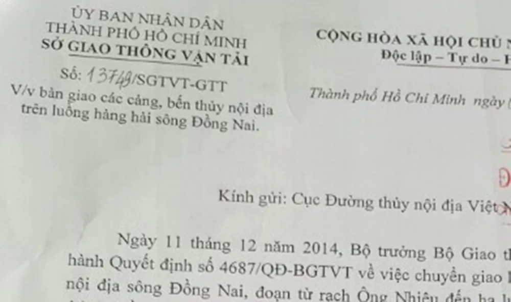 Đề nghị sớm bàn giao cảng, bến sông cho TP.HCM ảnh 1