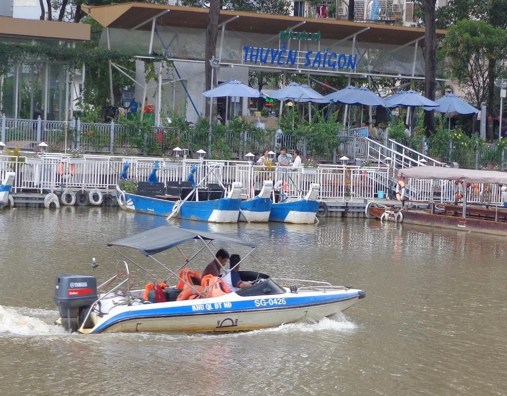 du lịch đường sông