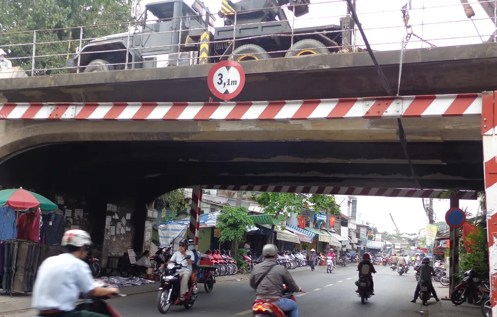 Chia tay cầu cũ trăm năm tuổi ảnh 14 Chia tay cầu cũ trăm năm tuổi ảnh 14