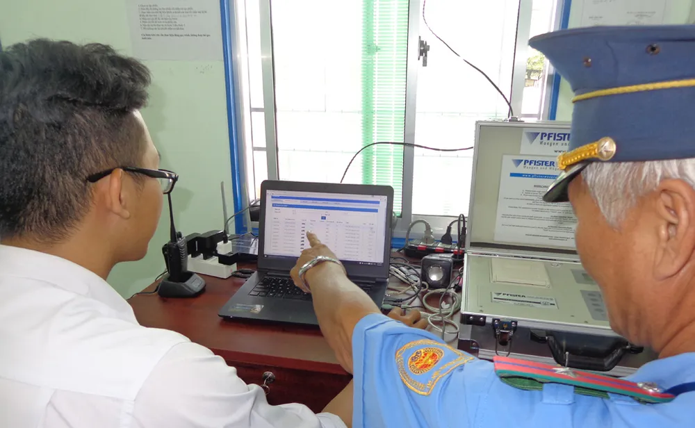 Nhiều chiêu gian lận quá tải qua cân tự động không dừng ảnh 2 Nhiều chiêu gian lận quá tải qua cân tự động không dừng ảnh 2