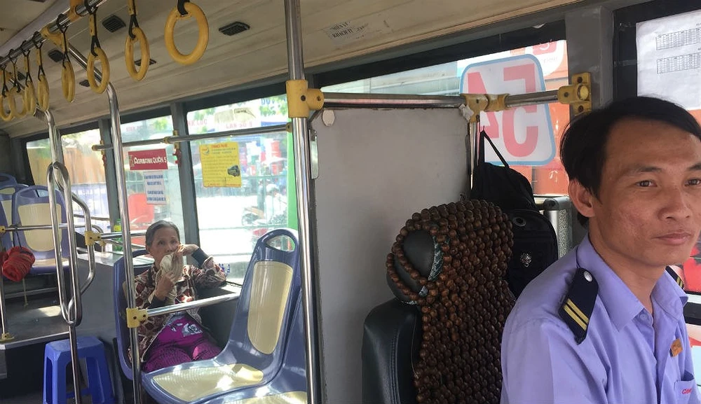 Nguy cơ xe buýt ngưng chạy vì tiền trợ giá chậm, thấp ảnh 2 Nguy cơ xe buýt ngưng chạy vì tiền trợ giá chậm, thấp ảnh 2