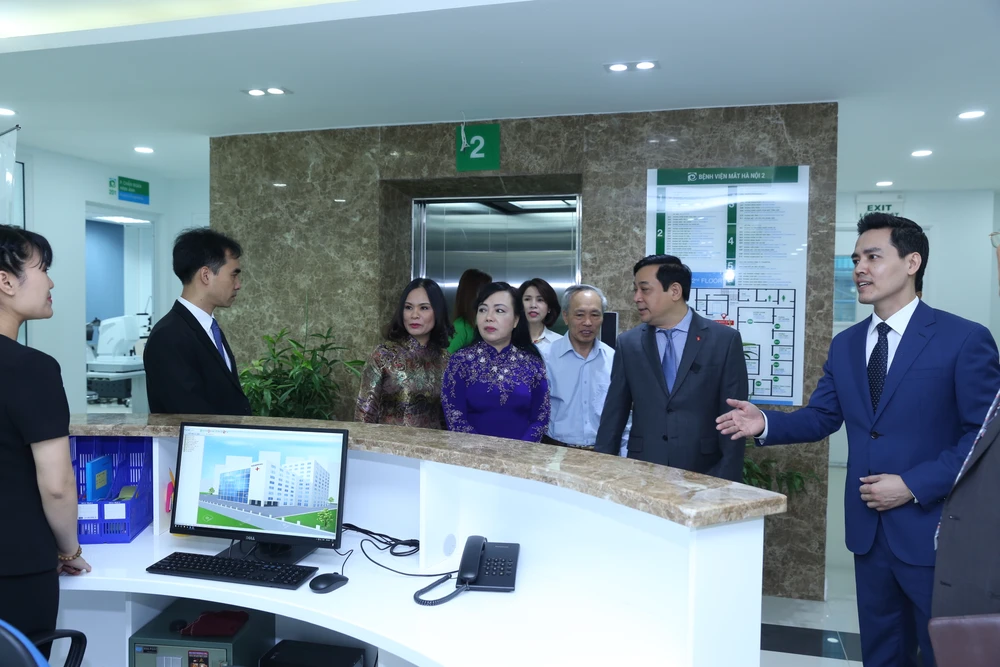 Khám mắt miễn phí cho người dân có hoàn cảnh khó khăn ảnh 1 Khám mắt miễn phí cho người dân có hoàn cảnh khó khăn ảnh 1