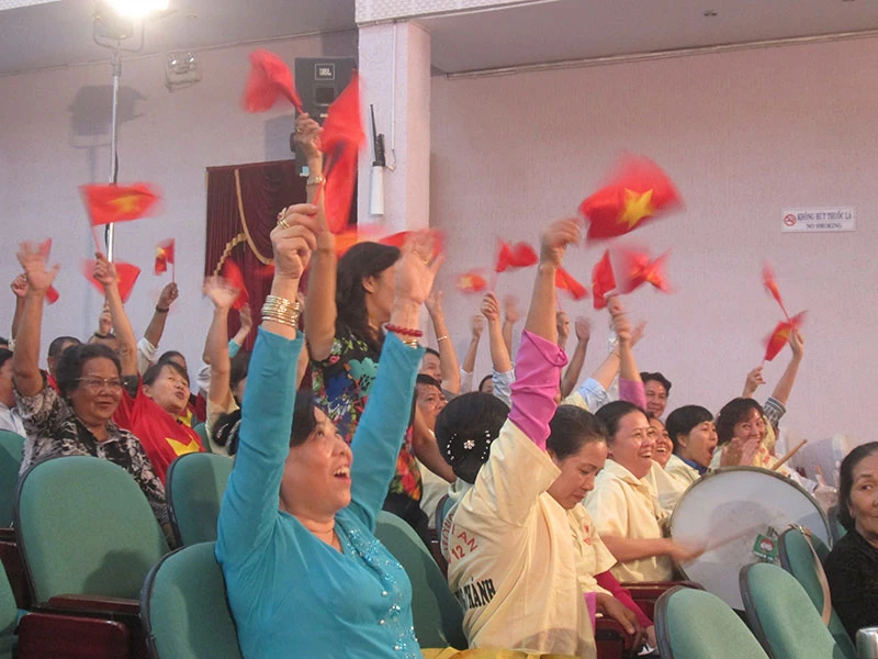 Nông dân TP.HCM tranh tài kiến thức pháp luật ảnh 6