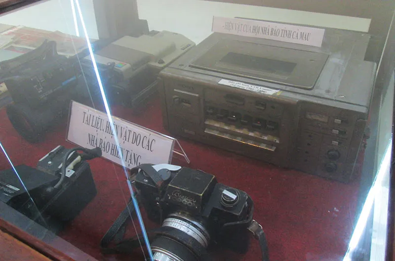 Tặng hơn 1.000 hiện vật cho Bảo tàng báo chí khu vực phía Nam ảnh 3