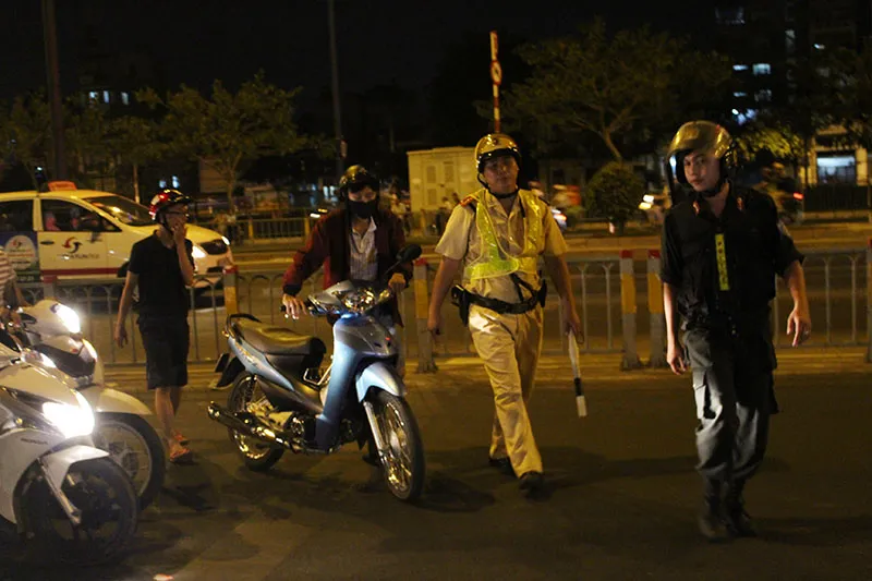 CSGT TP.HCM phòng chống đua xe như thế nào? ảnh 3