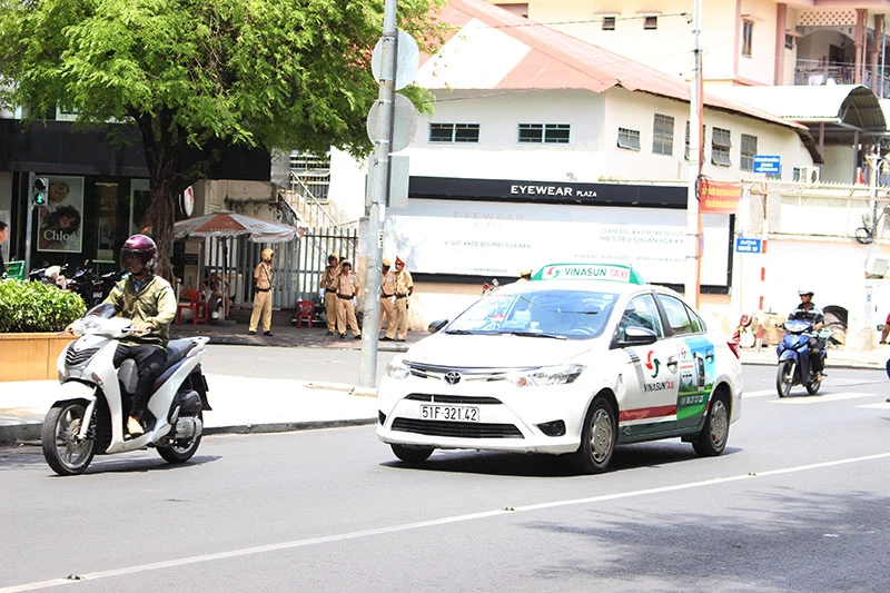 Thắt chặt 4 vòng an ninh các nơi Tổng thống Mỹ đến ảnh 2