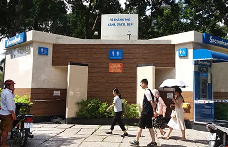 Đề xuất xây thêm 17 nhà vệ sinh công cộng ảnh 1 Nhà vệ sinh công cộng sạch sẽ tại Công viên Lê Văn Tám.