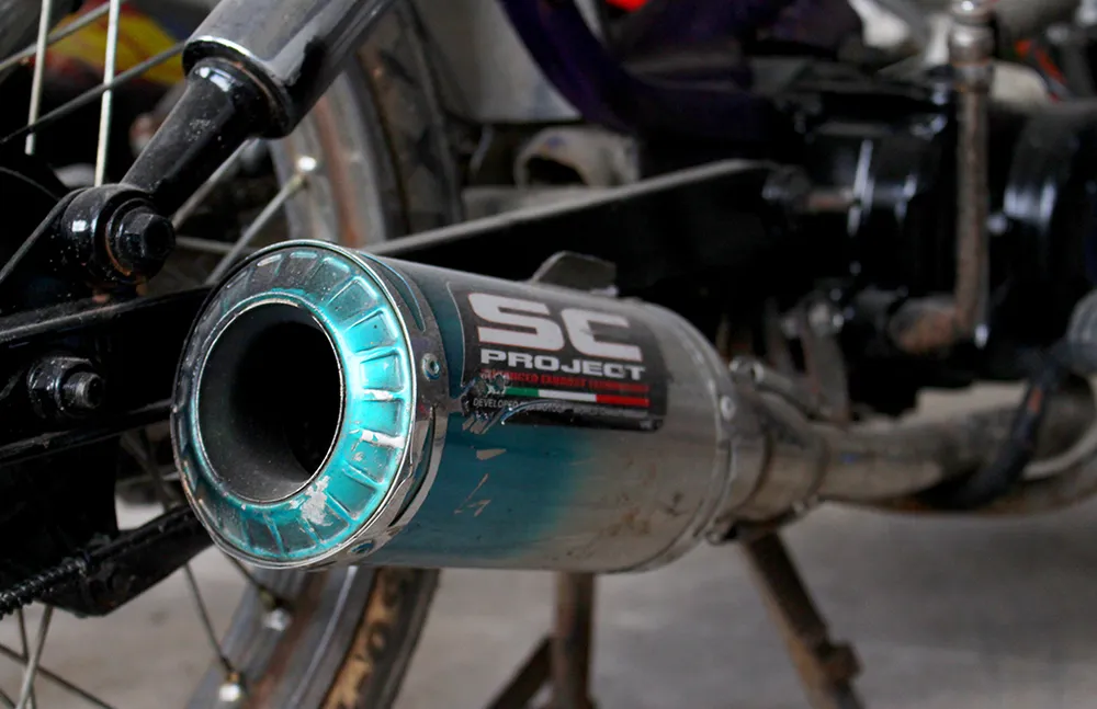 Những chiếc xe đua có kết cấu quái lạ bị bắt giữ