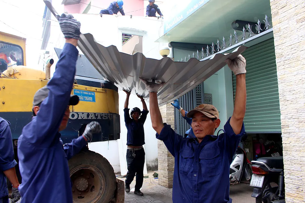 Ông Đoàn Ngọc Hải cho “cào” cả trụ sở khu phố 2 tầng ảnh 11 Ông Đoàn Ngọc Hải cho “cào” cả trụ sở khu phố 2 tầng ảnh 11