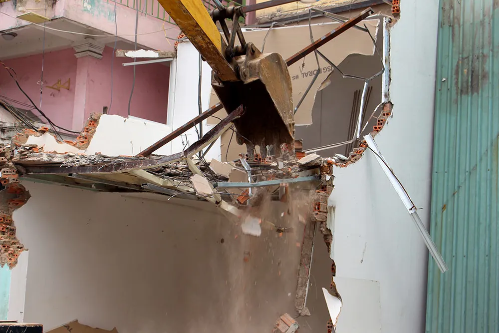 Ông Đoàn Ngọc Hải cho “cào” cả trụ sở khu phố 2 tầng ảnh 15 Ông Đoàn Ngọc Hải cho “cào” cả trụ sở khu phố 2 tầng ảnh 15