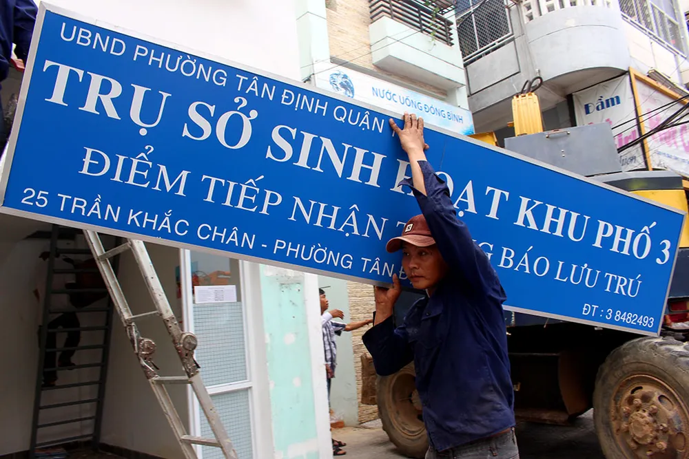 Ông Đoàn Ngọc Hải cho “cào” cả trụ sở khu phố 2 tầng ảnh 9 Ông Đoàn Ngọc Hải cho “cào” cả trụ sở khu phố 2 tầng ảnh 9