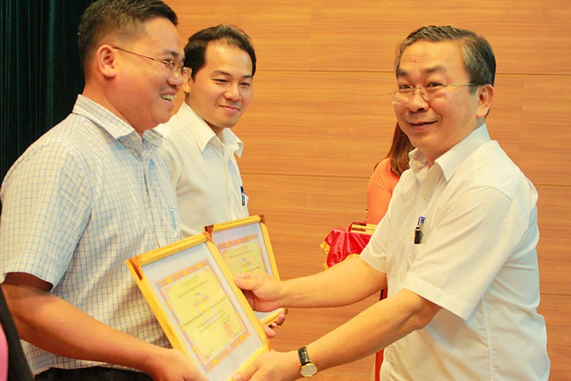 Năm 2018, cán bộ quận Bình Tân 'nói không với tiêu cực' ảnh 1