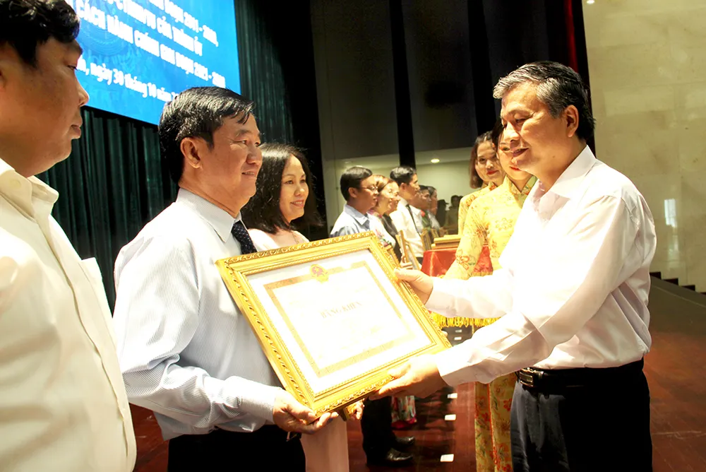 TP.HCM: Những con số đáng kinh ngạc qua 10 năm thực hiện CCHC ảnh 6 cchc-tphcm