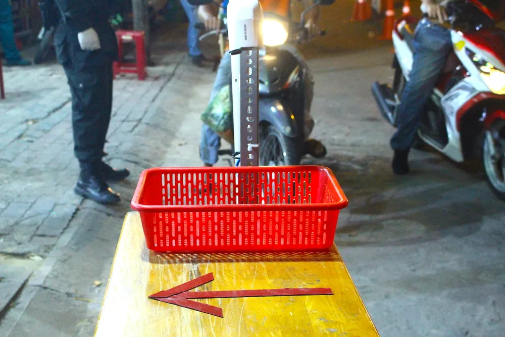 camera-soi-chieu-giay-to