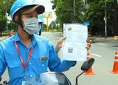 Ông Lê Hoà Bình: TP.HCM dự kiến cho shipper chạy liên quận từ ngày 16-9 ảnh 3 TP.HCM: Cấp bổ sung 187 giấy đi đường cho Cục Hải quan