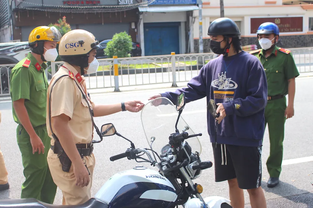 tuan-tra-luu-dong-sau-30-9